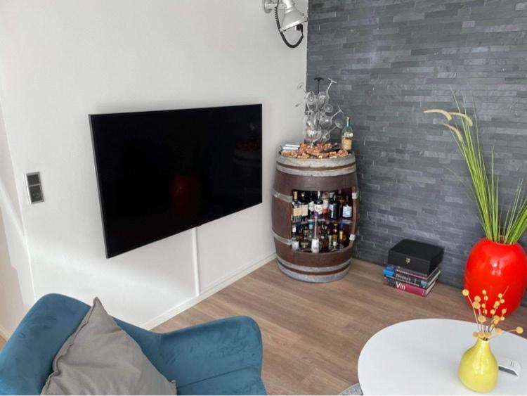 Nyistandsat Hojloftet Kaelderlejlighed Pa 70 M2 I Viborg Centrum, Med Plads Til 4 Personer Εξωτερικό φωτογραφία